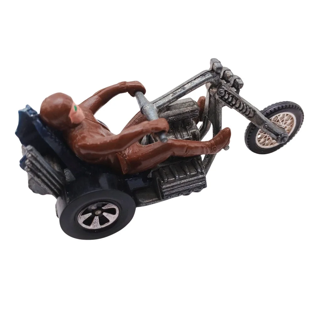 Vintage Hot Wheels RRRumblers Torque Chop Black 1971 w/ Brown Rider Motorcycle